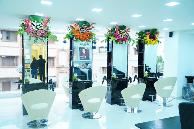 Image of SpinUnisexSalon at 2nd floor, Usha Enclave, Plot no 277, Vivekananda Nagar, Kukatpally,