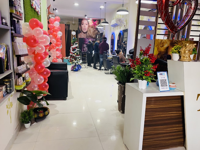 Image of HAIRTRACKBRIDALSTUDIO at Sco 12 , modal town, chajju majra road, kharar