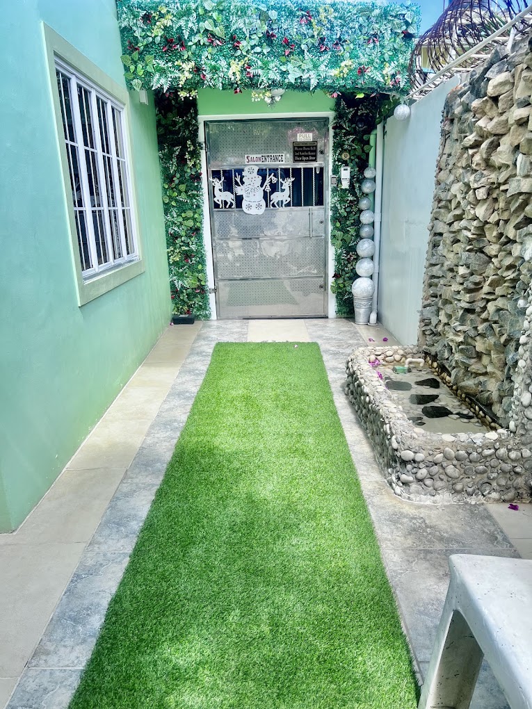 Image of NayelliSalonandSpa at 211 New Market Street North Cummings Burg Georgetown Guyana