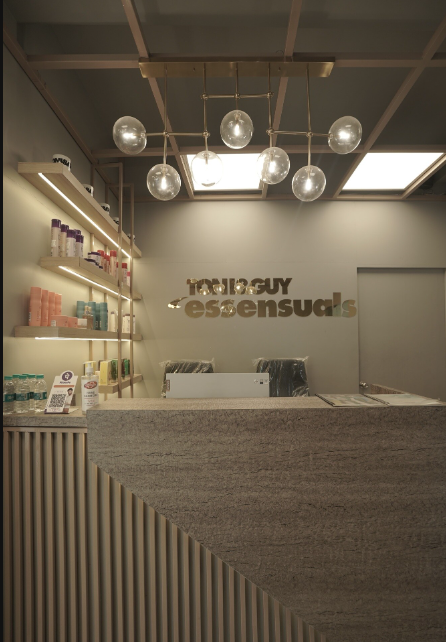 Image of toniandguyessensual at Near Reliance trend, above more Super Market 116/NNS Road ward no. 3, Habra, North 24 Praganas East,