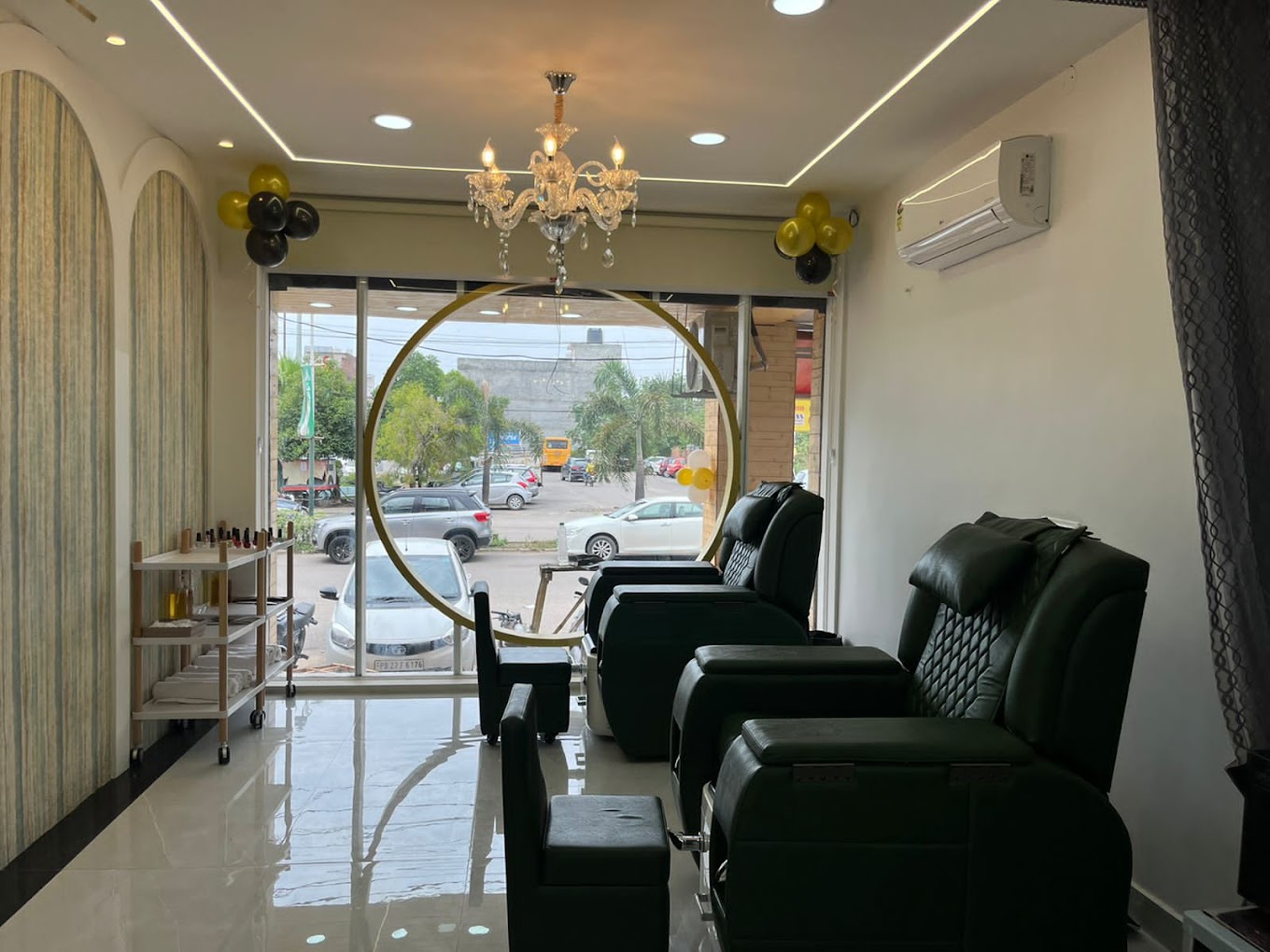 Image of HairBuzzkharar at Sco 67-68, Gillco Valley Rd, Near Dominos,