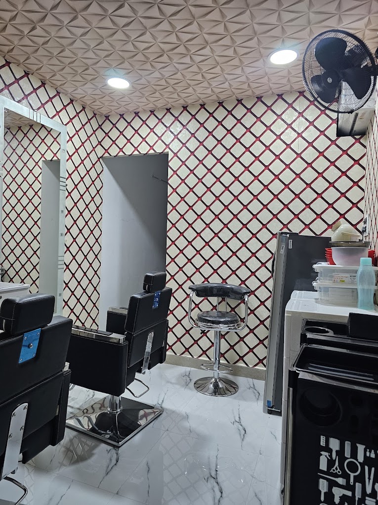 Image of Westernbeautyspaandsalon at Western Beauty spa and salon near Truevalue car showroom, Theni Road, Virattipathu,