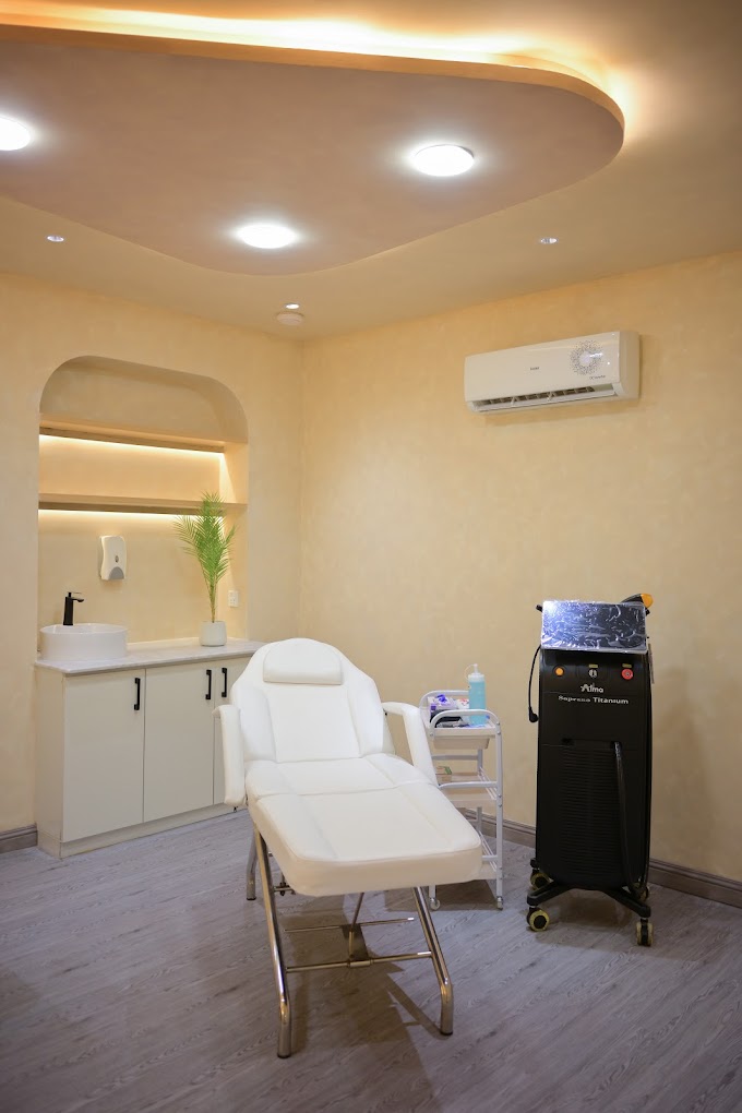 Image of AuraSkinLaserClinic at TG Plaza, Khawaja Safdar Rd, Saddar Cantt Sialkot Cantonment, Sialkot, Punjab 51040, Pakistan