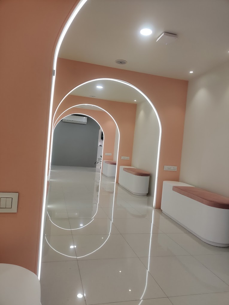 Image of hkpermanentmakupclinic at Plot No.43, 2nd floor, Gurunanak colony, opp. S B I Bank,