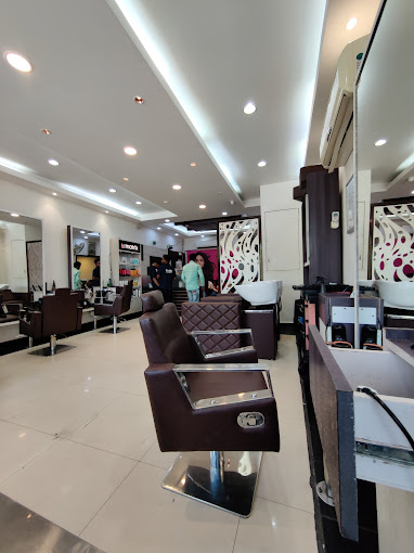 Image of BellehairAndBeautySalon at First Floor, Sco 67, Phase 3B2, Phase 3B-2, Sector 60,