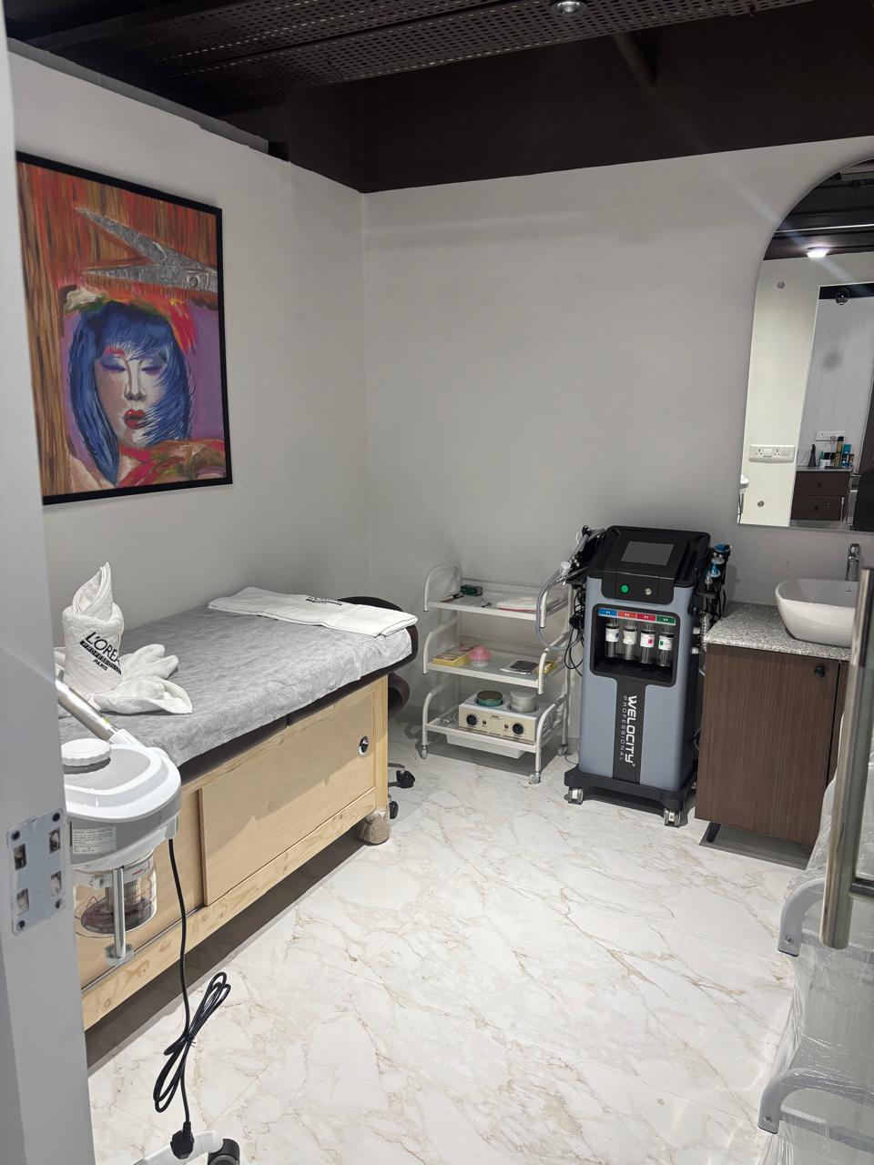 Image of ThejawedHabibsalon1 at FIRST FLOOR , ATC COMPLEX , OPP KHALSA COLLEGE , GHUMAR MANDI ,LUDHIANA