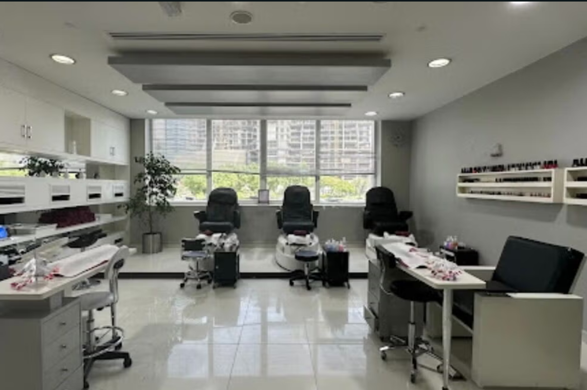 Image of CrystalBeautyLounge at JLT, Red Diamond Building, F113, Dubai
