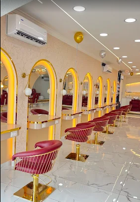 Image of Tribesalon3 at Thripunithura