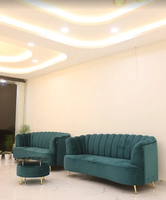 Image of Tribesalon3 at Thripunithura