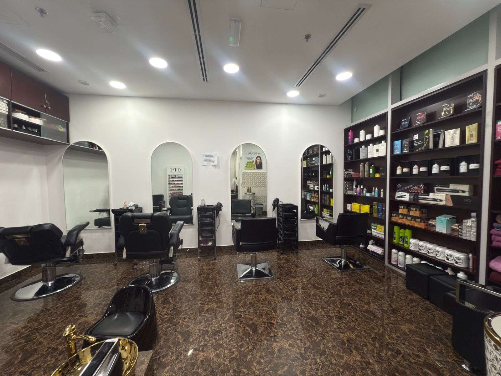Image of MUKTABEAUTYSALOON1 at Azizi Star Building, Shop No-12, Al Furjan