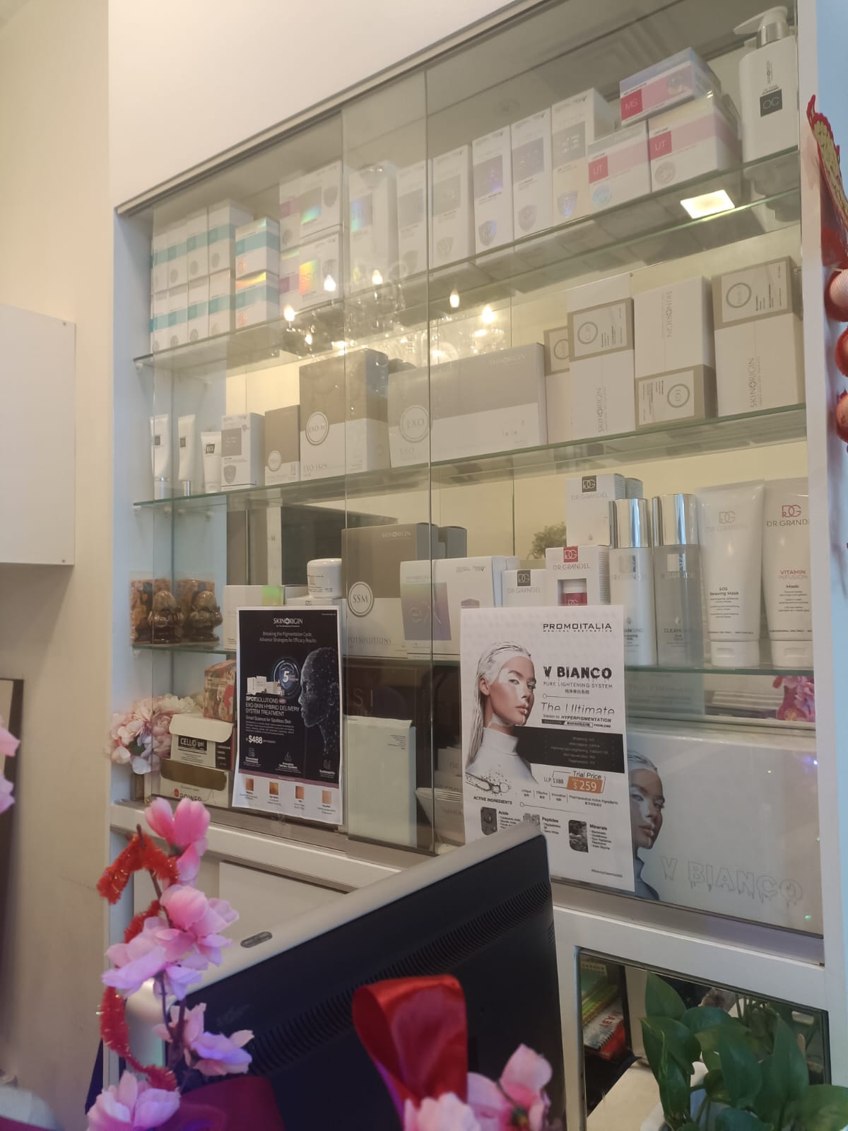 Image of BeautiqueManicures at 18 Yishun Ave 9 #02-47 Junction 9 Singapore Singapore