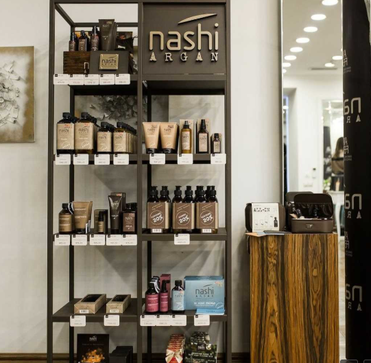 Image of HarviParlorGondal at gondal