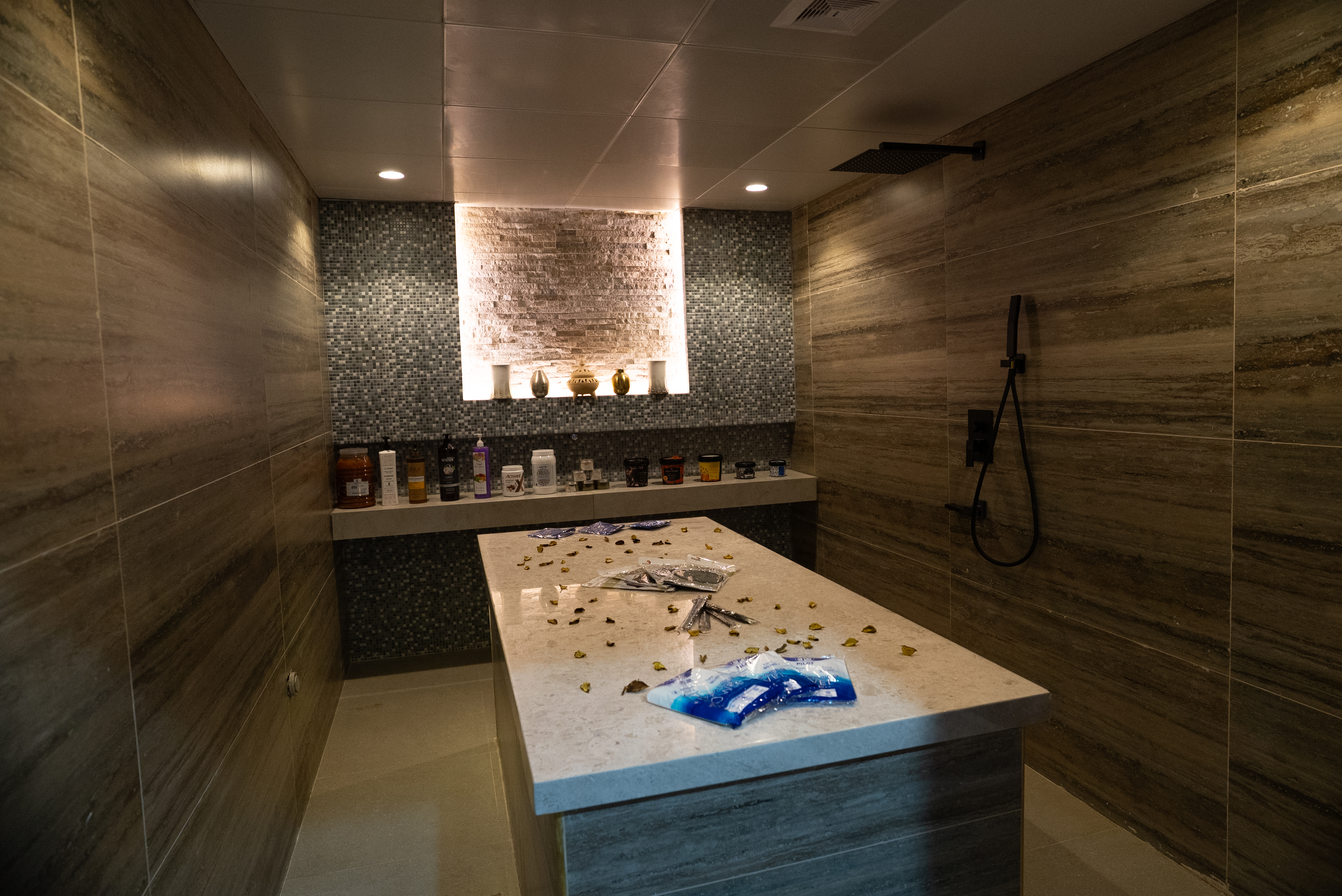 Image of Alqaisarspa at 595 شارع خالد بن سلطان - المعترض - الغيل - أبو ظبي