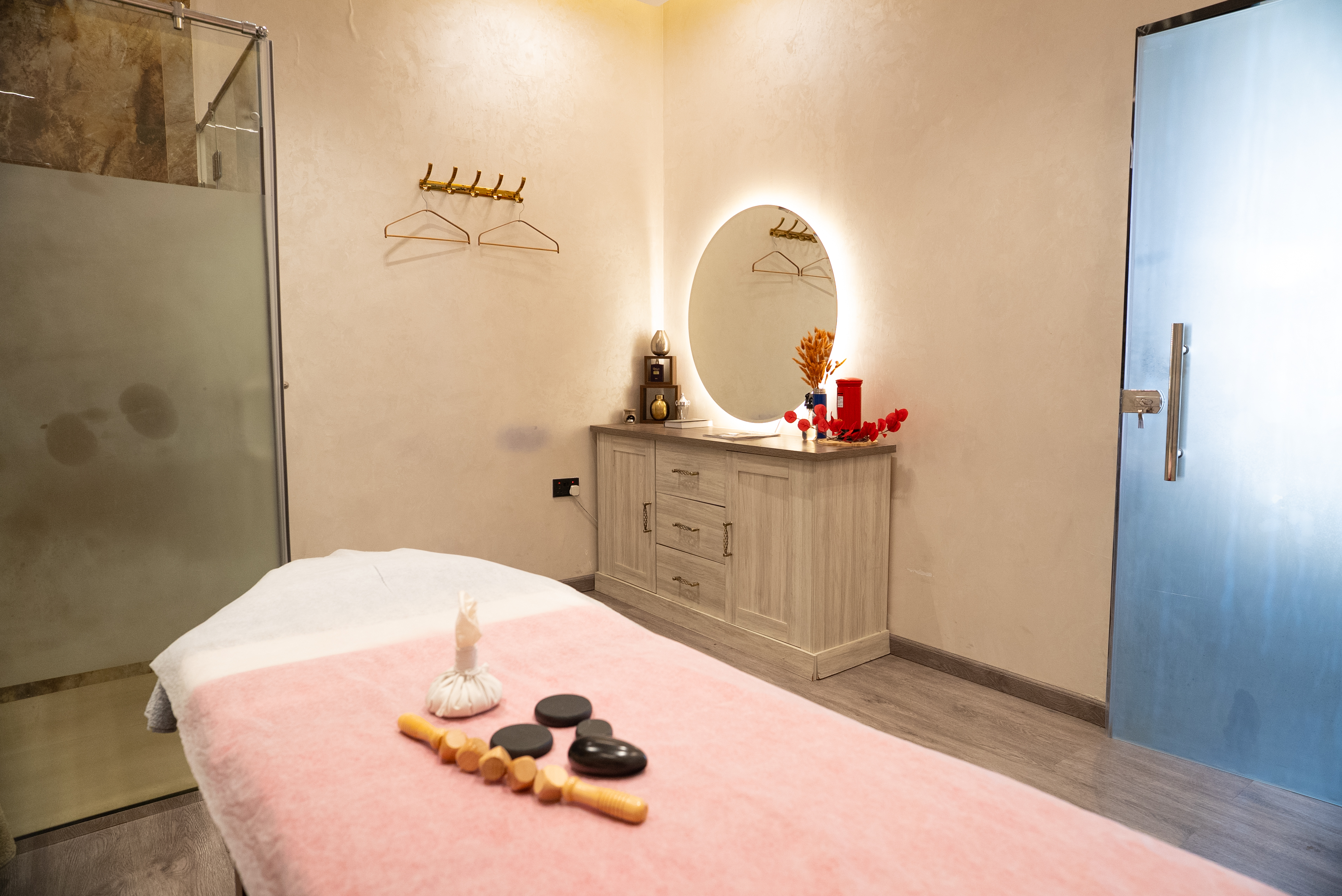 Image of Alqaisarspa at 595 شارع خالد بن سلطان - المعترض - الغيل - أبو ظبي