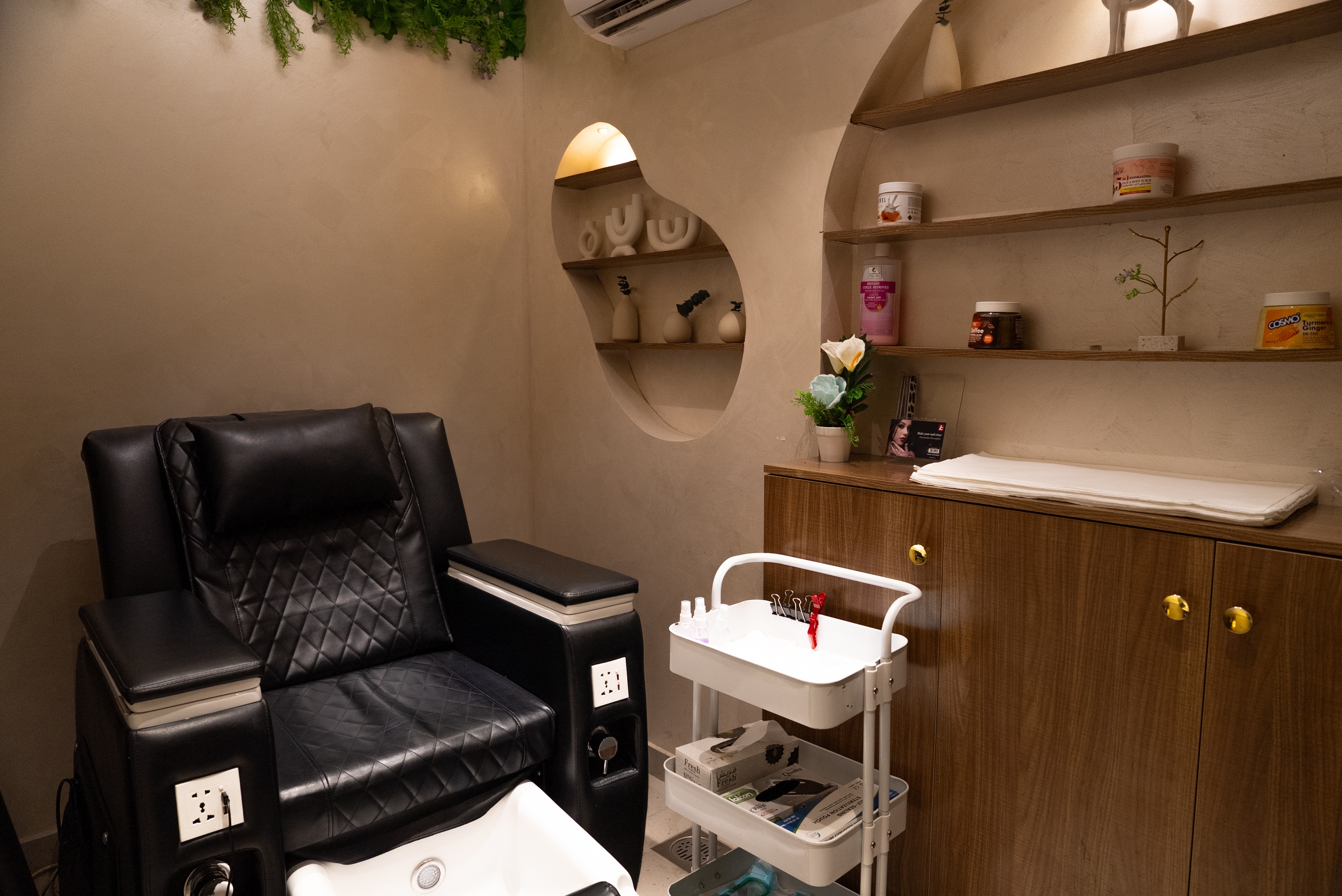 Image of O2SpaForMen at شارع الركب - Bani Yas - Baniyas East 8 - Abu Dhabi