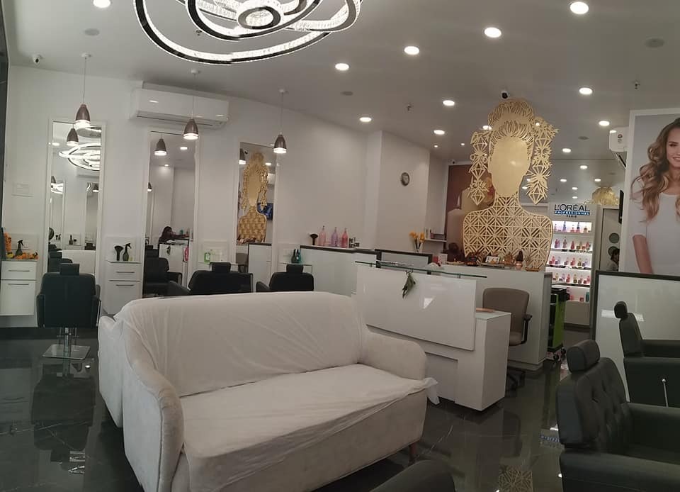 Image of PearlSalon at Shop No 9/10, Ground Floor, Vikrant Building, Near Vikrant Circle, Tilak Road, Ghatkopar East, Mumbai