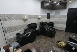 Image of MUKTABEAUTYSALOON1 at Azizi Star Building, Shop No-12, Al Furjan