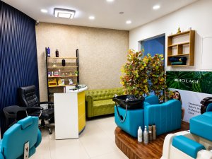 Image of lux at Shop no.03, 1st floor, sunday block, club akshaya January Senganmal, Old Mamallapuram Rd, Kelambakkam, Chennai, Tamil Nadu 603103