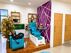 Image of lux at Shop no.03, 1st floor, sunday block, club akshaya January Senganmal, Old Mamallapuram Rd, Kelambakkam, Chennai, Tamil Nadu 603103