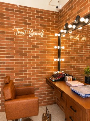 Image of uppercut at Shop Number 1, ATS Pristine Phase 2