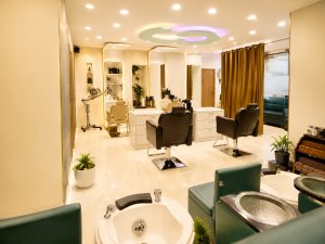 Image of Noomtarasalon at NO1, DCB bank building, 4th block, Ayyappanagara, KR Puram, Bangalore