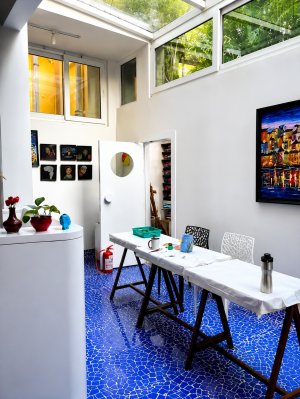 Image of ArtRickshaw at 49 B Hindustan Park, Art Rickshaw Building, 2nd floor,