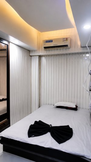 Image of silavadeethaispa16road at 2ND FLOOR, LUIS BELLE BUILDING, 16TH ROAD, ABOVE MIYA KABAB RESTAURANT, KHAR WEST 400050