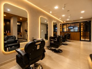 Image of LA-FENTAFAMILYBEAUTYZONE at 2nd Floor, LA-FENTA FAMILY BEAUTY ZONE Seashore Arcade |, Chandapura - Kottapuram Bypass Rd, above V-Care Medicals, Kodungallur, Kerala 680664