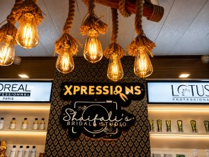 Image of xpressionsshafalisbridalstudiokr at Kaladhungi Rd, next to Naman Mall, near Block Office, Lohariyasaal Talla, Unchapul.