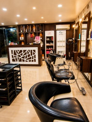 Image of TwentyTwo1 at 2/1/2 Deblane Cit Rd Entally Beside Optic plus shop
