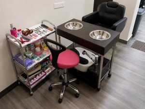 Image of LuxorLooks at 20A, Gariahat Rd S, Dhakuria,