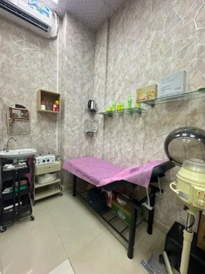 Image of alanaqaandalnoumahbeautycenter at Muwaileh Commercial Area - Sharjah