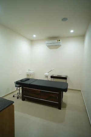 Image of AvocaJUBILEEHILLS at 2nd Floor Manakchand Plaza CBI Colony Jubilee Hills Road No 45 500033.