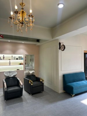 Image of BeautyHiveSalon at Basement & Ground Floor, Shop 239, Dabra Chowk Rd, near Axis Bank, Model Town, Hisar, Haryana 125001