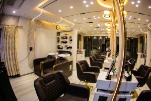 Image of Ravelloluxurysalon at shop no 6468 bhagat singh market new delhi