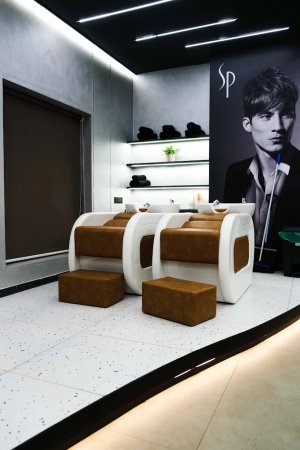 Image of ToniandGuyKalamassery at First Floor37 Canton towers 391/A6 South Kalamassery Kalamassery Kochi Kerala 682033