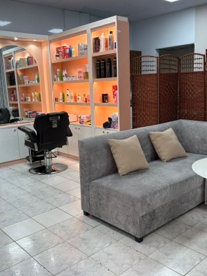 Image of HRNBeautySalon at England Cluster x26 - Warsan First - Dubai International City