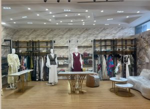 Image of HarirLuxury at طريق صلاح الدين خميس مشيط