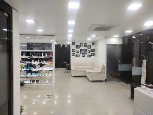 Image of spinsalonDefenceColony at No:1, above Dominoes Pizza, Defence Colony, Bagalakunte,