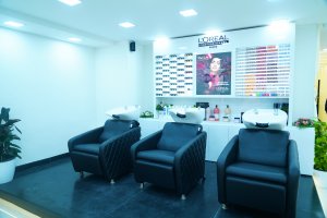 Image of SpinUnisexSalon at 2nd floor, Usha Enclave, Plot no 277, Vivekananda Nagar, Kukatpally,