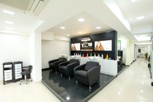 Image of Spinsalonmangalore at No 2465, REB Crown, 2, Kadri Kambla Rd,