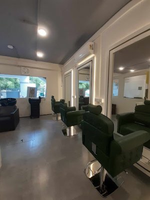 Image of KumariLadiesSalon at Bombay Housing Society, Street No 3, Opp Sabri Aashram, University Road