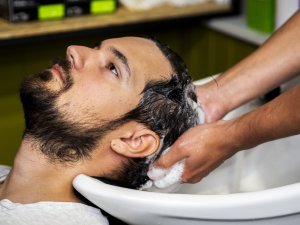 Image of AllInOneSalon at 18522 Pioneer Blvd