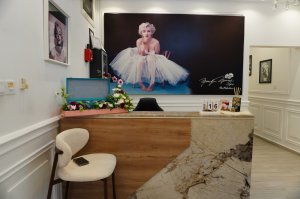 Image of MarilynMonroeSpa at Alain/ Jimi/Alamyriah