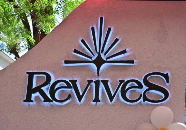 Image of REVIVES at 3 Abhishek Bungalow Gala Gymkhana Rd South Bopal. Ahmedabad 380058