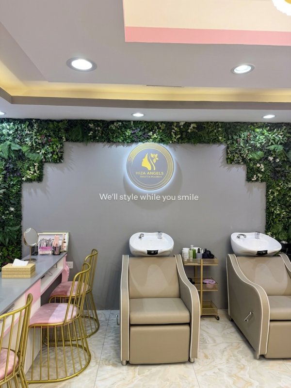 HizaAngelSalon